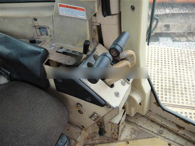 Buldozeris Original Well-Maintained CAT D8R D9R Used Bulldozer for Sale: foto 6