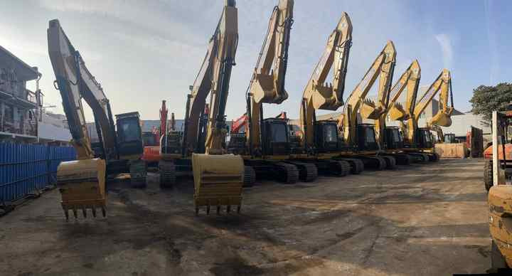 Second Hand Large Excavator CAT 320D 320d2 Caterpillar 20 Ton Used Crawler Excavator Caterpillar 320 Excavators - Ekskavatorius: foto 4 Second Hand Large Excavator CAT 320D 320d2 Caterpillar 20 Ton Used Crawler Excavator Caterpillar 320 Excavators - Ekskavatorius: foto 4