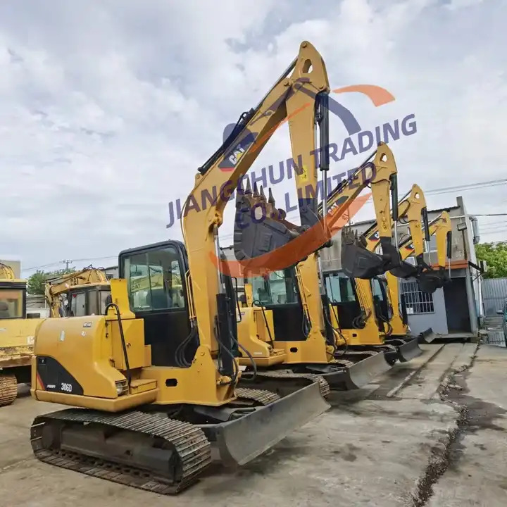 Used Caterpillar CAT 306D Excavator / Cat excavator 305 306 307 308 mini caterpillar excavator for sale - Ekskavatorius: foto 1 Used Caterpillar CAT 306D Excavator / Cat excavator 305 306 307 308 mini caterpillar excavator for sale - Ekskavatorius: foto 1