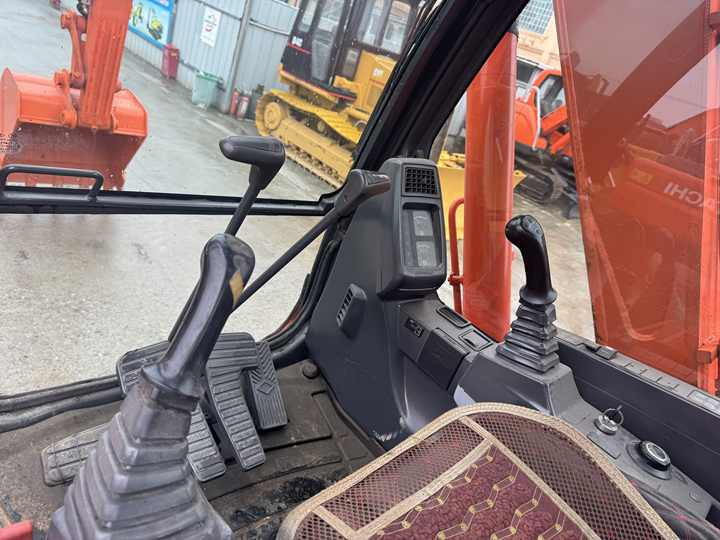 Used Excavator Doosan Dx75-9C Excavators Earth-moving Machinery Doosan Dx60 Dx80 Dx75 Dx225 Dh55 Dx60-9c for Sale - Vikšrinis ekskavatorius: foto 4 Used Excavator Doosan Dx75-9C Excavators Earth-moving Machinery Doosan Dx60 Dx80 Dx75 Dx225 Dh55 Dx60-9c for Sale - Vikšrinis ekskavatorius: foto 4