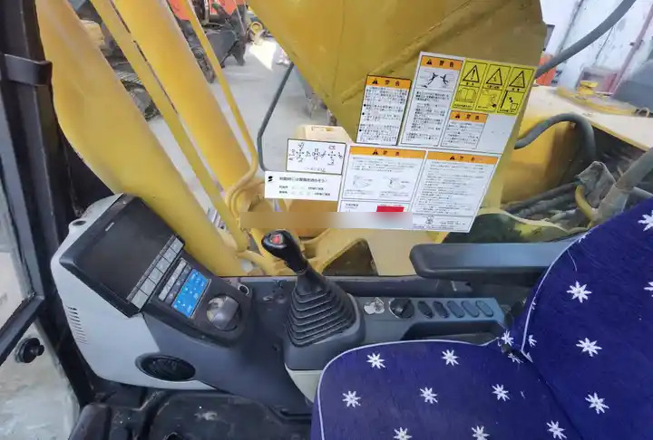 Used Excavators Machine Komatsu Pc220-8 Original 20 Ton Construction Equipments Second Hand Crawler Digger For Sale - Vikšrinis ekskavatorius: foto 3 Used Excavators Machine Komatsu Pc220-8 Original 20 Ton Construction Equipments Second Hand Crawler Digger For Sale - Vikšrinis ekskavatorius: foto 3