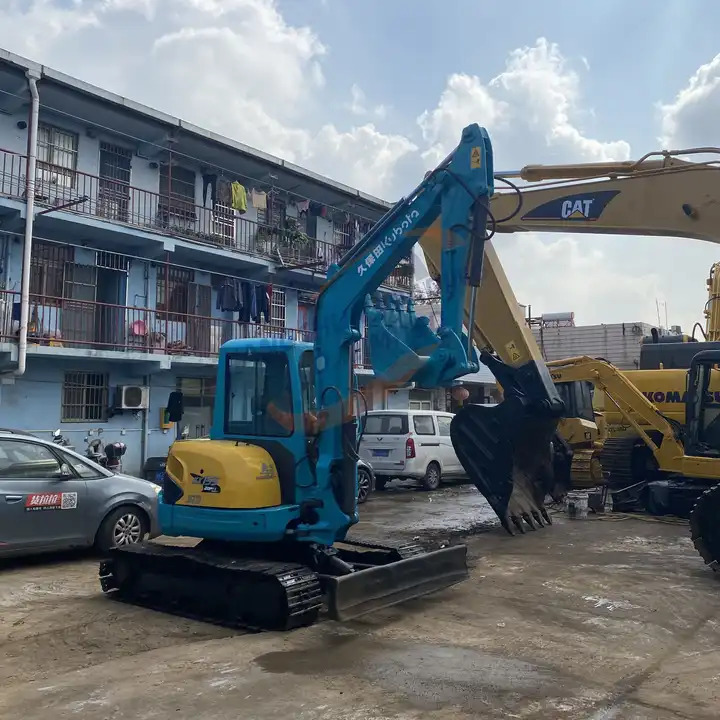 Used Kubota Kx155 Digger 5 Tons Crawler Excavators Japan Earthmoving Machinery With Good Working Condition For Sale - Vikšrinis ekskavatorius: foto 1 Used Kubota Kx155 Digger 5 Tons Crawler Excavators Japan Earthmoving Machinery With Good Working Condition For Sale - Vikšrinis ekskavatorius: foto 1