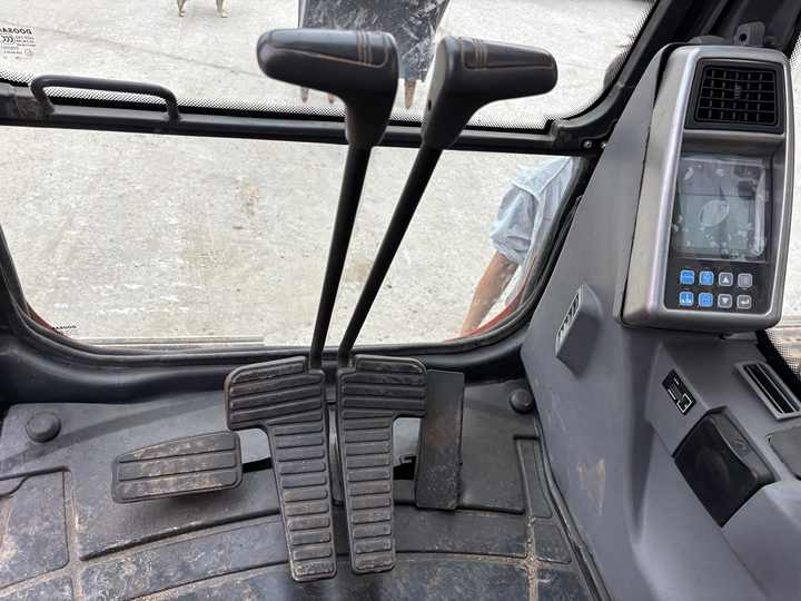 Used Original KoreaN Doosan DX225lca Excavator Doosan Excavators Engineering Machinery Doosan 22ton USED Excavadoras - Vikšrinis ekskavatorius: foto 2 Used Original KoreaN Doosan DX225lca Excavator Doosan Excavators Engineering Machinery Doosan 22ton USED Excavadoras - Vikšrinis ekskavatorius: foto 2