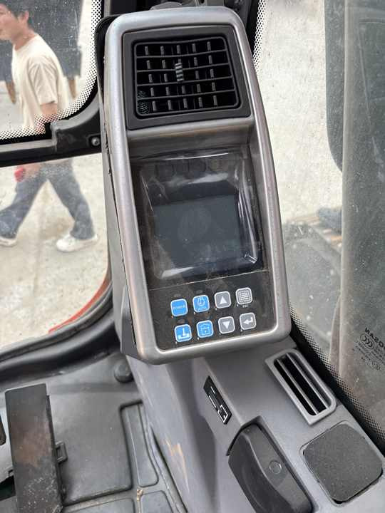 Used Original KoreaN Doosan DX225lca Excavator Doosan Excavators Engineering Machinery Doosan 22ton USED Excavadoras - Vikšrinis ekskavatorius: foto 3 Used Original KoreaN Doosan DX225lca Excavator Doosan Excavators Engineering Machinery Doosan 22ton USED Excavadoras - Vikšrinis ekskavatorius: foto 3