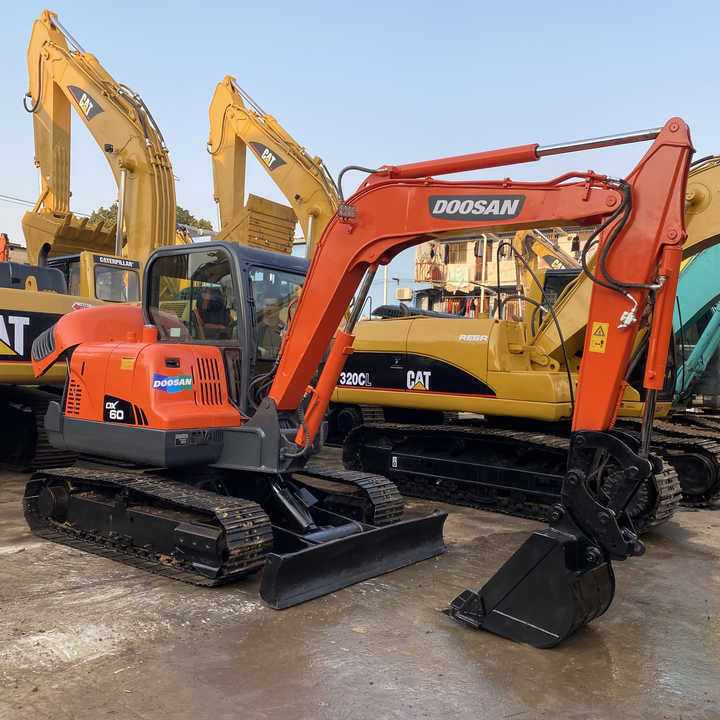 Used excavator doosan dx60 excavators earth-moving machinery doosan dx60 dx80 dx75 dx225 dh60 dh60-7 excavator - Vikšrinis ekskavatorius: foto 1 Used excavator doosan dx60 excavators earth-moving machinery doosan dx60 dx80 dx75 dx225 dh60 dh60-7 excavator - Vikšrinis ekskavatorius: foto 1