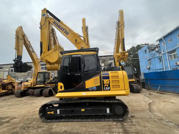New price for 90% New japan original low hourS used Komatsu PC130-7 excavator for hot sale - Vikšrinis ekskavatorius: foto 4 New price for 90% New japan original low hourS used Komatsu PC130-7 excavator for hot sale - Vikšrinis ekskavatorius: foto 4