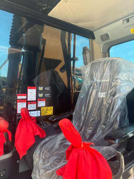 Used Excavator cat 320dsed Excavator Original Crawler Used CAT 320 Excavator 320D Caterpillar Machinery - Vikšrinis ekskavatorius: foto 4 Used Excavator cat 320dsed Excavator Original Crawler Used CAT 320 Excavator 320D Caterpillar Machinery - Vikšrinis ekskavatorius: foto 4