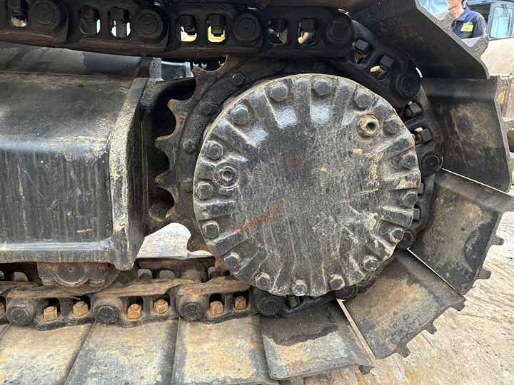 Used excavator cat 312 320c 320CL320d 330 Japan used caterpillar excavator - Vikšrinis ekskavatorius: foto 5 Used excavator cat 312 320c 320CL320d 330 Japan used caterpillar excavator - Vikšrinis ekskavatorius: foto 5