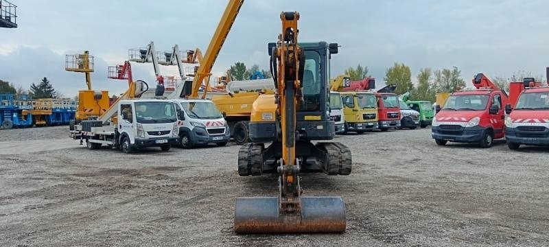 Bobcat E50 - Mini ekskavatorius: foto 4 Bobcat E50 - Mini ekskavatorius: foto 4