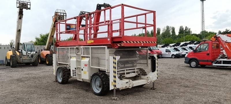 Genie GS4390 - 15,11m, diesel, 4x4 - Žirklinis keltuvas: foto 1 Genie GS4390 - 15,11m, diesel, 4x4 - Žirklinis keltuvas: foto 1