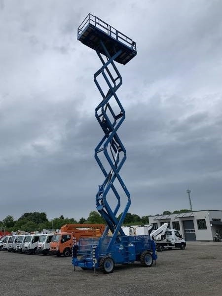 Žirklinis keltuvas Genie GS5390 - 18m - 4x4 - Diesel: foto 9