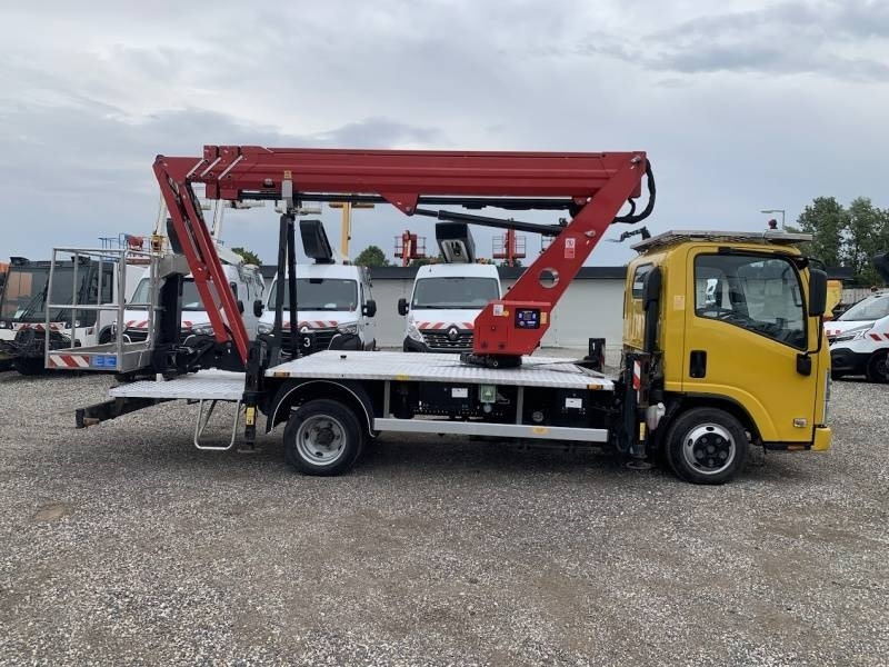 Isuzu M21 Oil&Steel Scorpion 2112J - 21m - 230 kg  - Autobokštelio: foto 4 Isuzu M21 Oil&Steel Scorpion 2112J - 21m - 230 kg  - Autobokštelio: foto 4