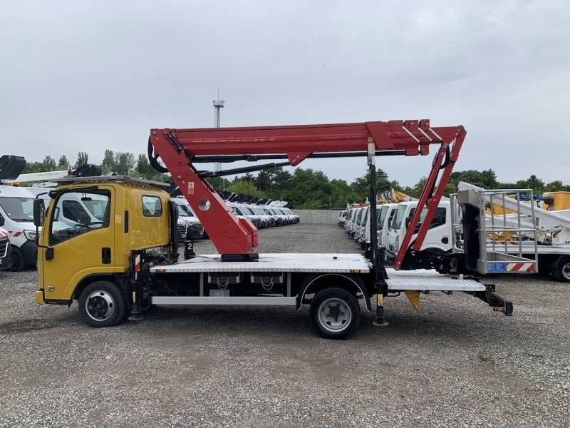 Isuzu M21 Oil&Steel Scorpion 2112J - 21m - 230 kg  - Autobokštelio: foto 5 Isuzu M21 Oil&Steel Scorpion 2112J - 21m - 230 kg  - Autobokštelio: foto 5