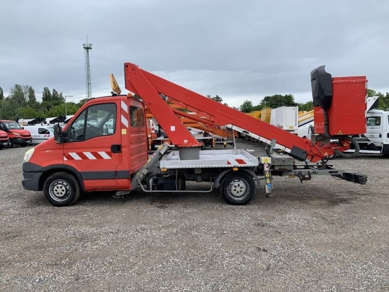Iveco Daily GSR E179T - 17,1m - 200 kg - Autobokštelio: foto 5 Iveco Daily GSR E179T - 17,1m - 200 kg - Autobokštelio: foto 5