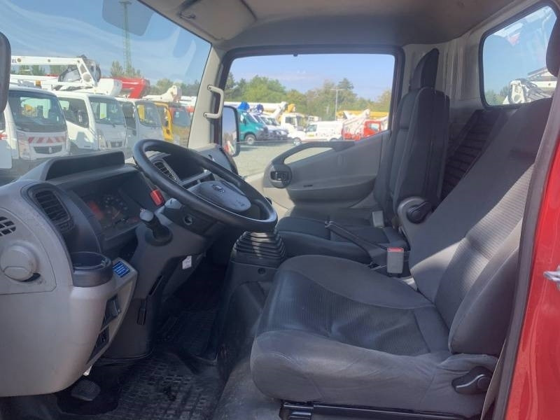 Autobokštelio Nissan Cabstar Palfinger P260B - 25,6 m - 230 kg: foto 11
