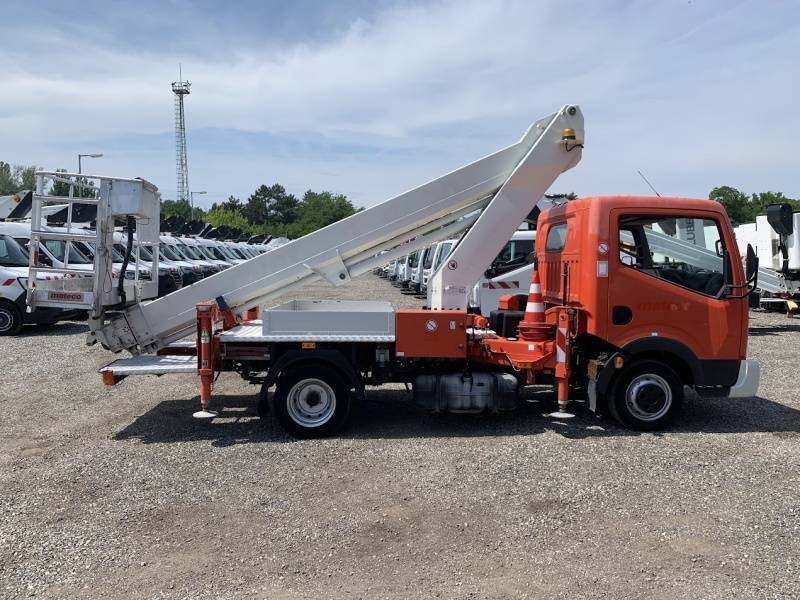 Nissan Cabstar Ruthmann-Steiger TB220 - 22,1m - 200 kg - Autobokštelio: foto 3 Nissan Cabstar Ruthmann-Steiger TB220 - 22,1m - 200 kg - Autobokštelio: foto 3