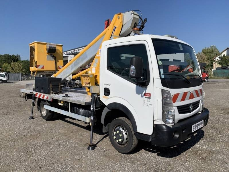 Renault Maxity Multitel MT202DS - 20m - 200 kg - Autobokštelio: foto 1 Renault Maxity Multitel MT202DS - 20m - 200 kg - Autobokštelio: foto 1