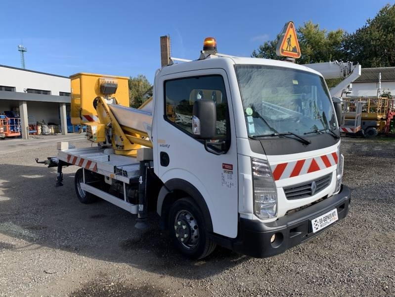 Renault Maxity Multitel MX200 - 20 m - Autobokštelio: foto 1 Renault Maxity Multitel MX200 - 20 m - Autobokštelio: foto 1