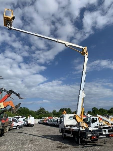 Autobokštelio Renault Maxity Multitel MX200 - 20 m: foto 9