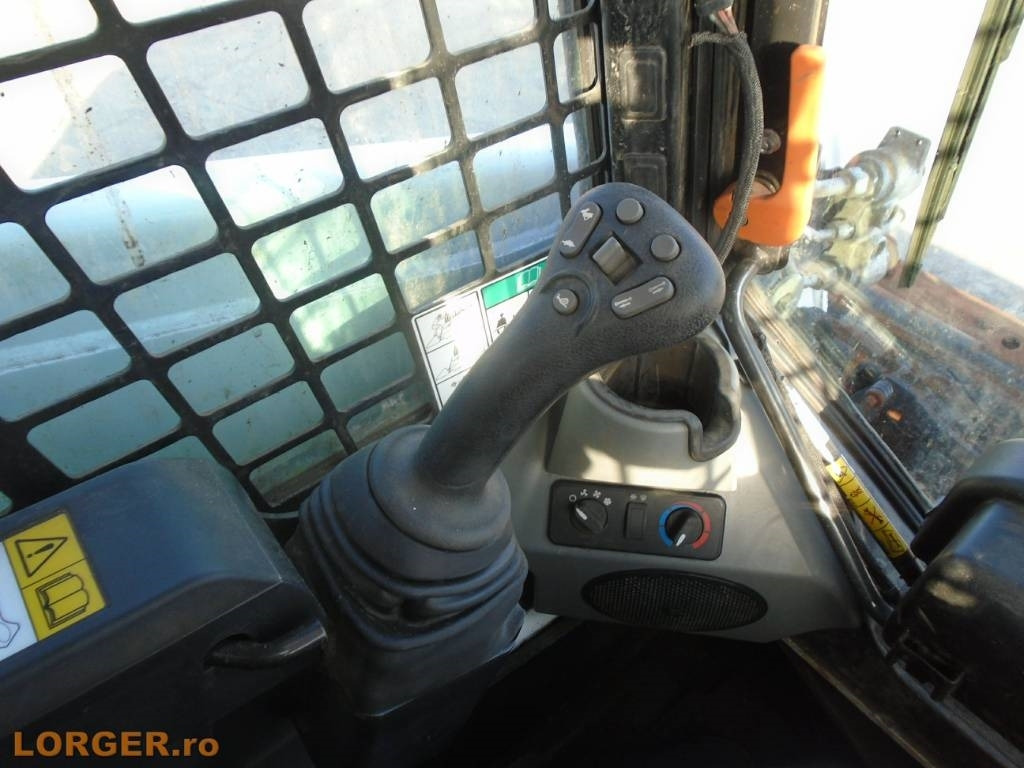 Mini krautuvas Bobcat S 450: foto 12