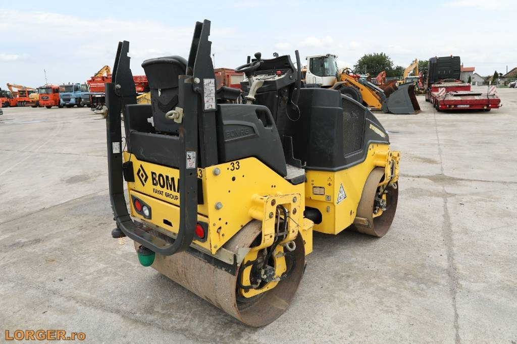 Bomag BW 120 AD-5 - Asfalto volus: foto 2 Bomag BW 120 AD-5 - Asfalto volus: foto 2