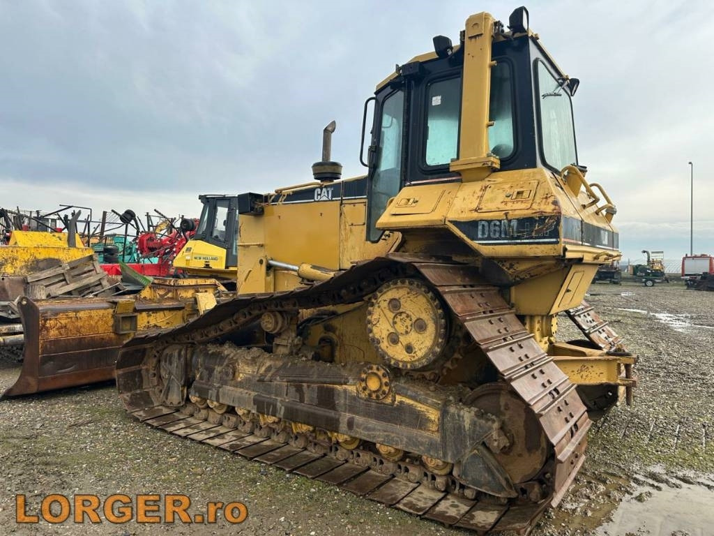 CAT D 6 M LGP - Buldozeris: foto 2 CAT D 6 M LGP - Buldozeris: foto 2