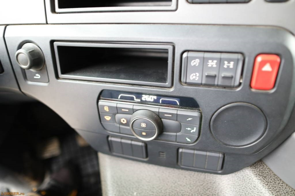 DAF CF 450  lizingą DAF CF 450: foto 11