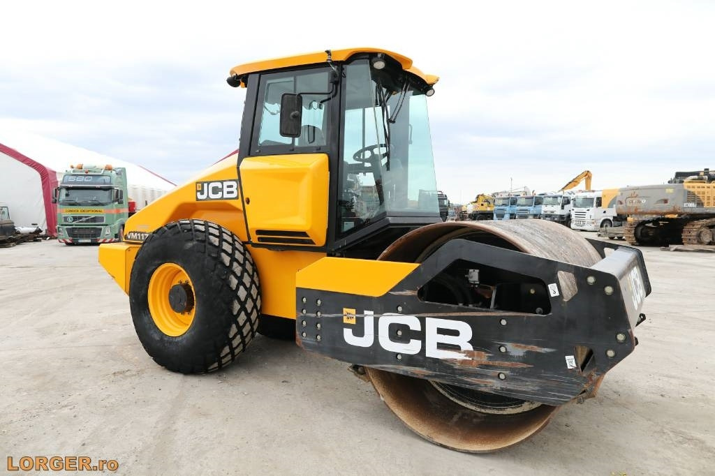 JCB VM 117 - Kompaktorius: foto 1 JCB VM 117 - Kompaktorius: foto 1