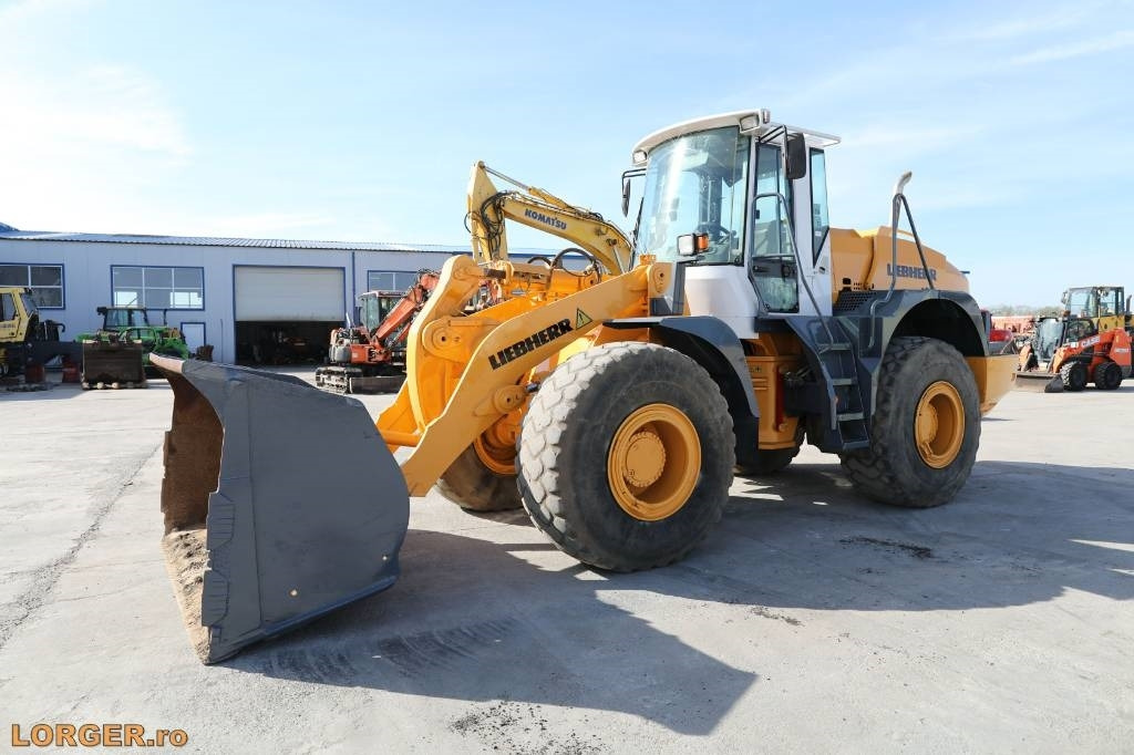 Liebherr L 544 - Ratinis krautuvas: foto 4 Liebherr L 544 - Ratinis krautuvas: foto 4