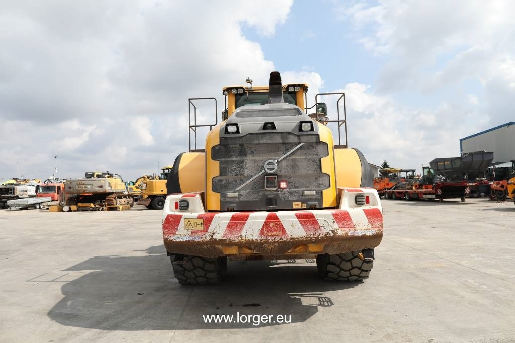 Volvo L 220 H - Ratinis krautuvas: foto 4 Volvo L 220 H - Ratinis krautuvas: foto 4