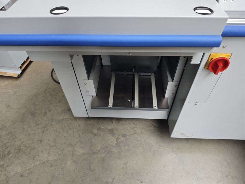 Horizon BQ-270V | 371.000 | 2011 - Įrišimo mašina: foto 3 Horizon BQ-270V | 371.000 | 2011 - Įrišimo mašina: foto 3