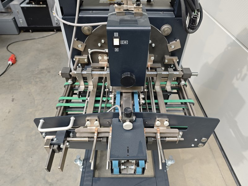 Horizon MKU-38 - Lankstymo mašina: foto 3 Horizon MKU-38 - Lankstymo mašina: foto 3