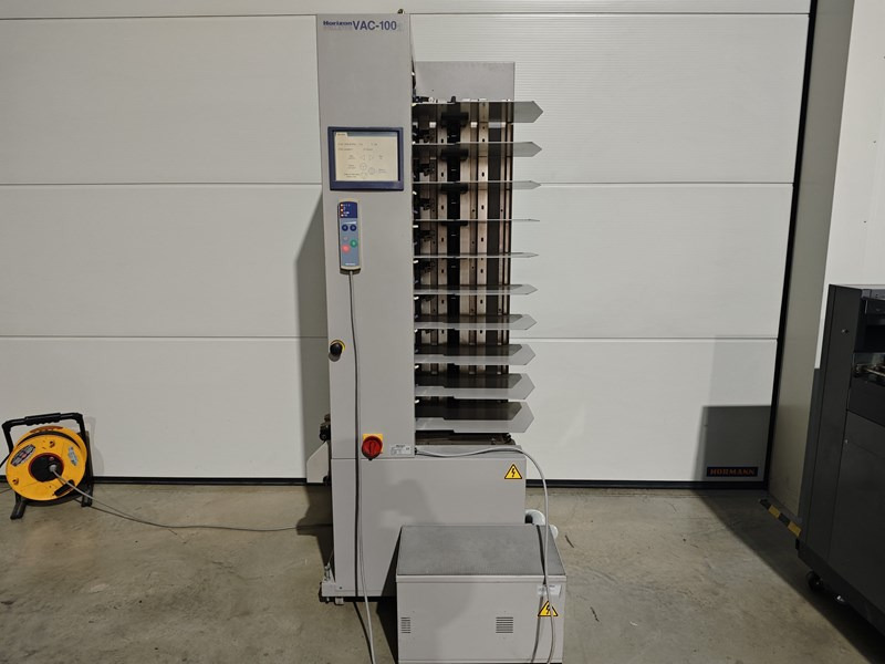 Horizon VAC-100a | 1 Mio | 2005 - Spausdinimo mašina: foto 1 Horizon VAC-100a | 1 Mio | 2005 - Spausdinimo mašina: foto 1