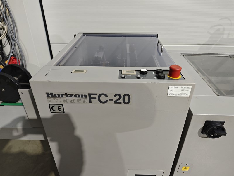 Horizon VAC-100a SPF-20 FC-20 | 1998 - Spausdinimo mašina: foto 4 Horizon VAC-100a SPF-20 FC-20 | 1998 - Spausdinimo mašina: foto 4