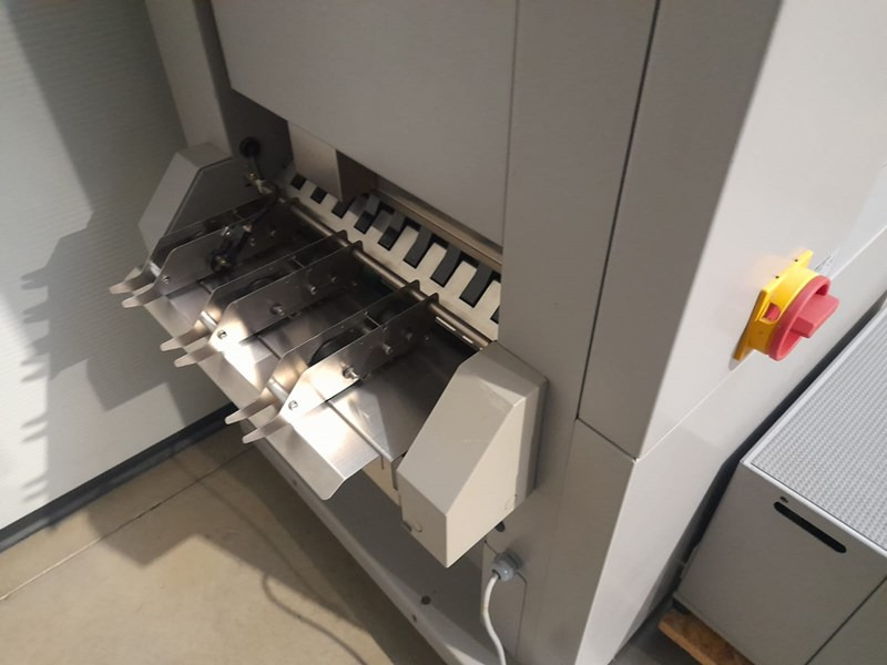 Horizon VAC-60Hm | 2006 - Spausdinimo mašina: foto 3 Horizon VAC-60Hm | 2006 - Spausdinimo mašina: foto 3