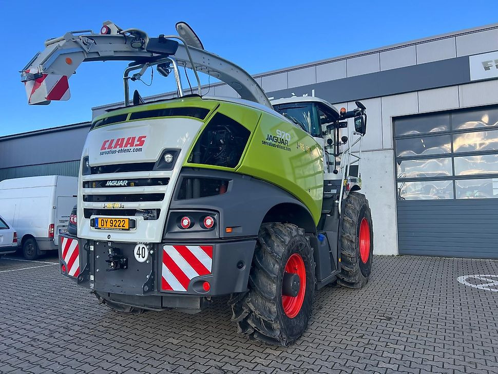 J.Reiff Sarl
Herr Stefan Neukirch - 77 Z.I in den - Pašarų kombainas: foto 4 J.Reiff Sarl
Herr Stefan Neukirch - 77 Z.I in den - Pašarų kombainas: foto 4