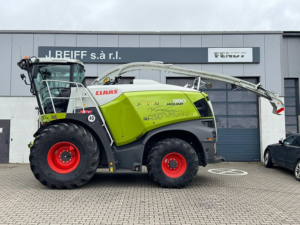 J.Reiff Sarl
Herr Stefan Neukirch - 77 Z.I in den - Pašarų kombainas: foto 2 J.Reiff Sarl
Herr Stefan Neukirch - 77 Z.I in den - Pašarų kombainas: foto 2