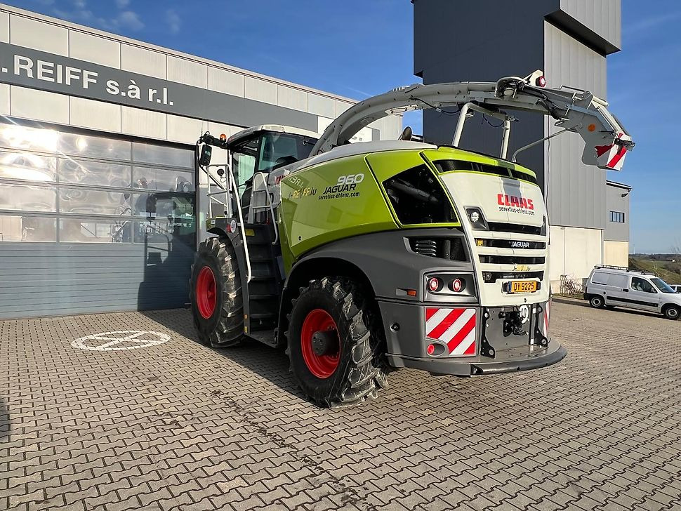 J.Reiff Sarl
Herr Stefan Neukirch - 77 Z.I in den - Pašarų kombainas: foto 2 J.Reiff Sarl
Herr Stefan Neukirch - 77 Z.I in den - Pašarų kombainas: foto 2