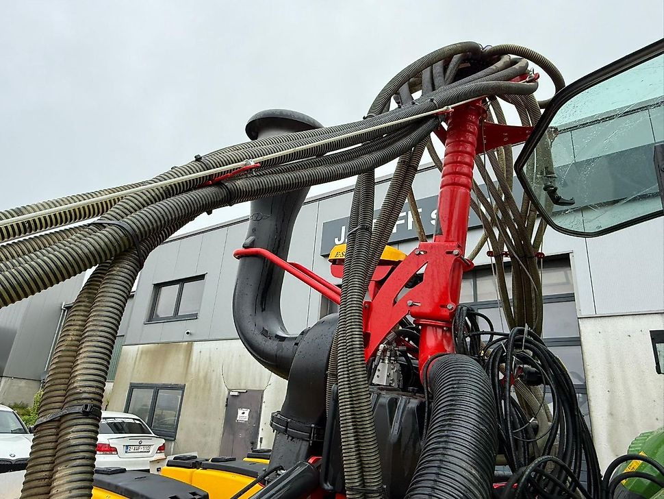 J.Reiff Sarl
Herr Stefan Neukirch - 77 Z.I in den - Tikslaus išsėjimo sėjamoji: foto 5 J.Reiff Sarl
Herr Stefan Neukirch - 77 Z.I in den - Tikslaus išsėjimo sėjamoji: foto 5