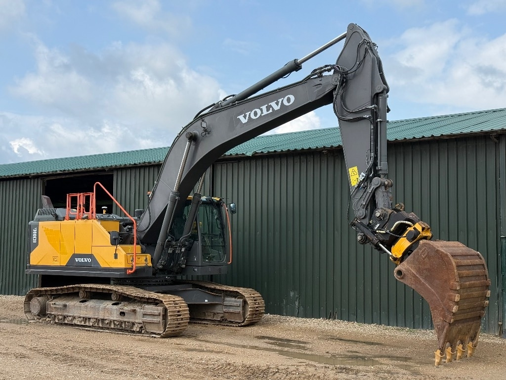 Volvo EC 300 EL - Vikšrinis ekskavatorius: foto 1 Volvo EC 300 EL - Vikšrinis ekskavatorius: foto 1