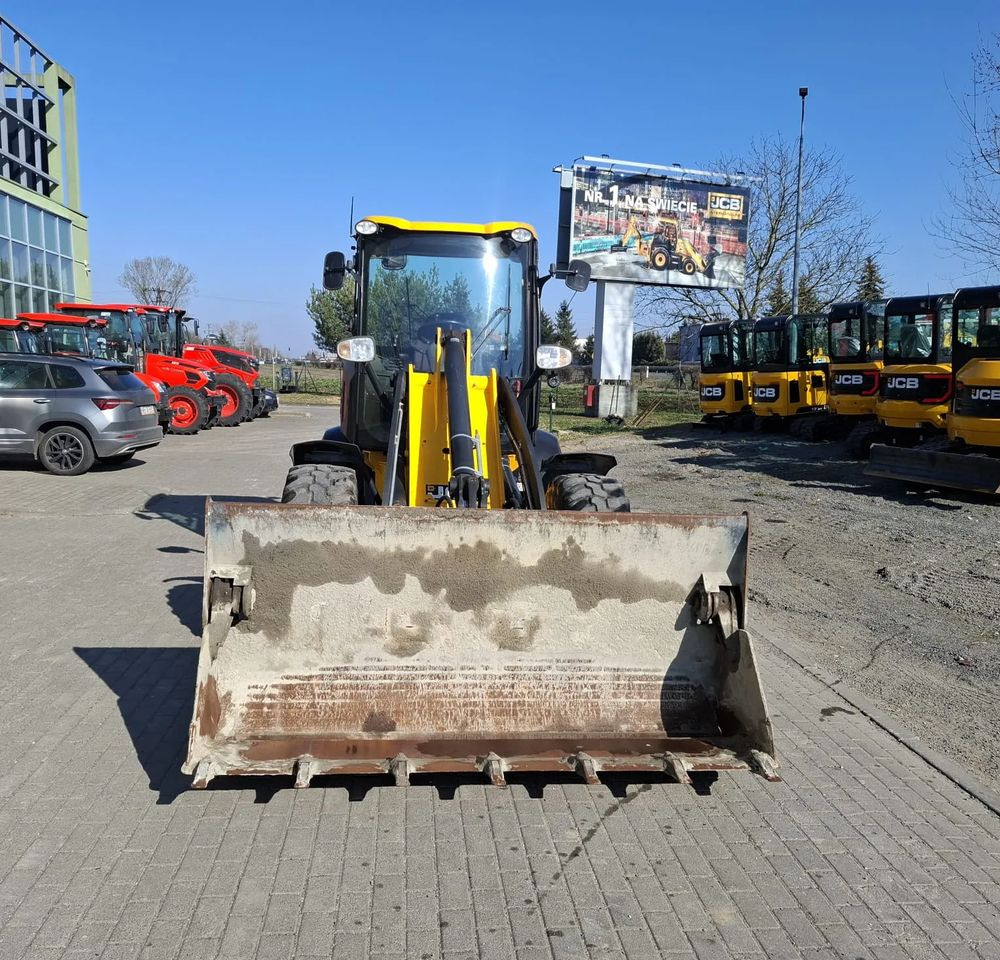 JCB 409 - Ratinis ekskavatorius: foto 2 JCB 409 - Ratinis ekskavatorius: foto 2