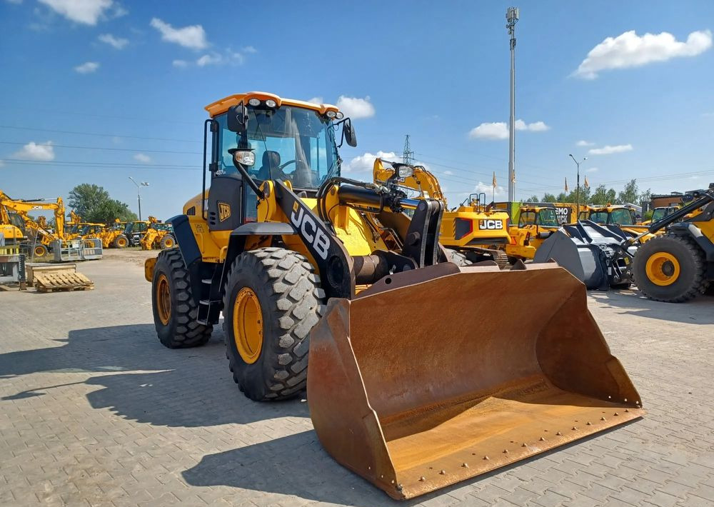 JCB 437ZX - Ratinis krautuvas: foto 2 JCB 437ZX - Ratinis krautuvas: foto 2