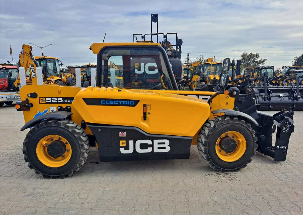 JCB 525-60E - Teleskopinis krautuvas: foto 3 JCB 525-60E - Teleskopinis krautuvas: foto 3