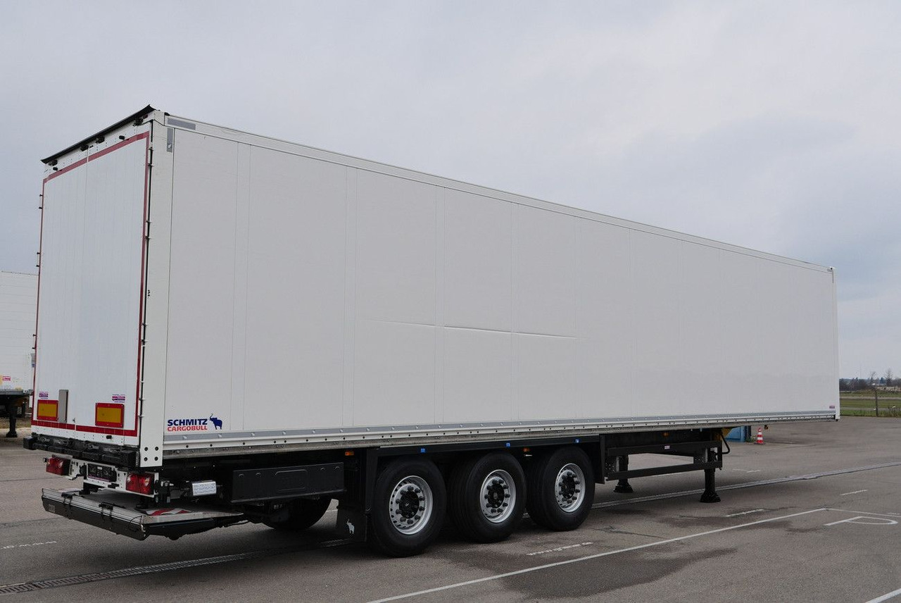 Schmitz Cargobull SKO 24/DOPPELSTOCK / LBW 2000 kg UFB LASI 12642 - Furgonas puspriekabė: foto 2 Schmitz Cargobull SKO 24/DOPPELSTOCK / LBW 2000 kg UFB LASI 12642 - Furgonas puspriekabė: foto 2