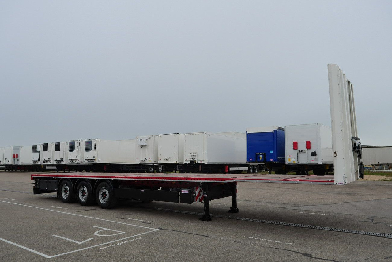 Schwarzmüller RH 80 / CONTAINER 1 x 40/2x20/1x 30 RUNGENTASCH - Platforminė/ Bortinė puspriekabė: foto 4 Schwarzmüller RH 80 / CONTAINER 1 x 40/2x20/1x 30 RUNGENTASCH - Platforminė/ Bortinė puspriekabė: foto 4