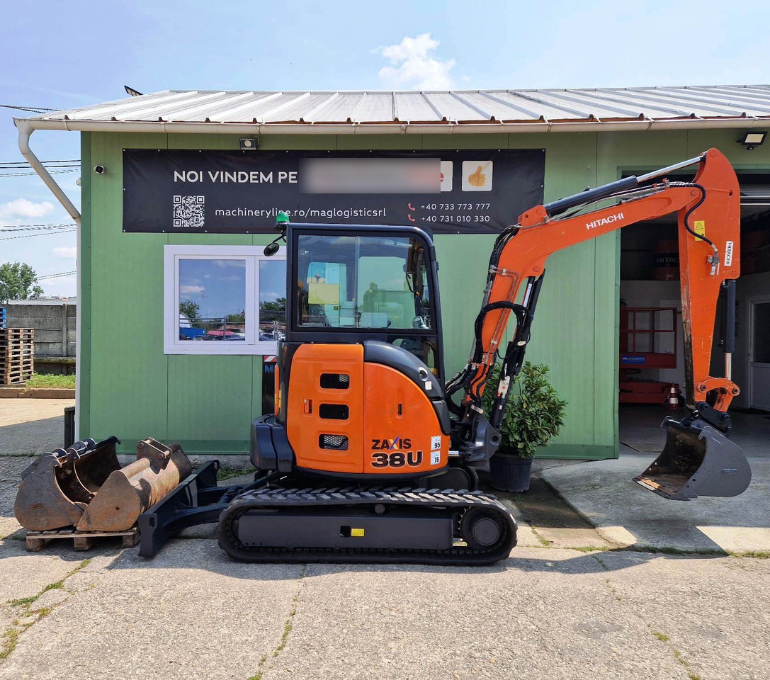 HITACHI ZX38 U-5A - Mini ekskavatorius: foto 2 HITACHI ZX38 U-5A - Mini ekskavatorius: foto 2