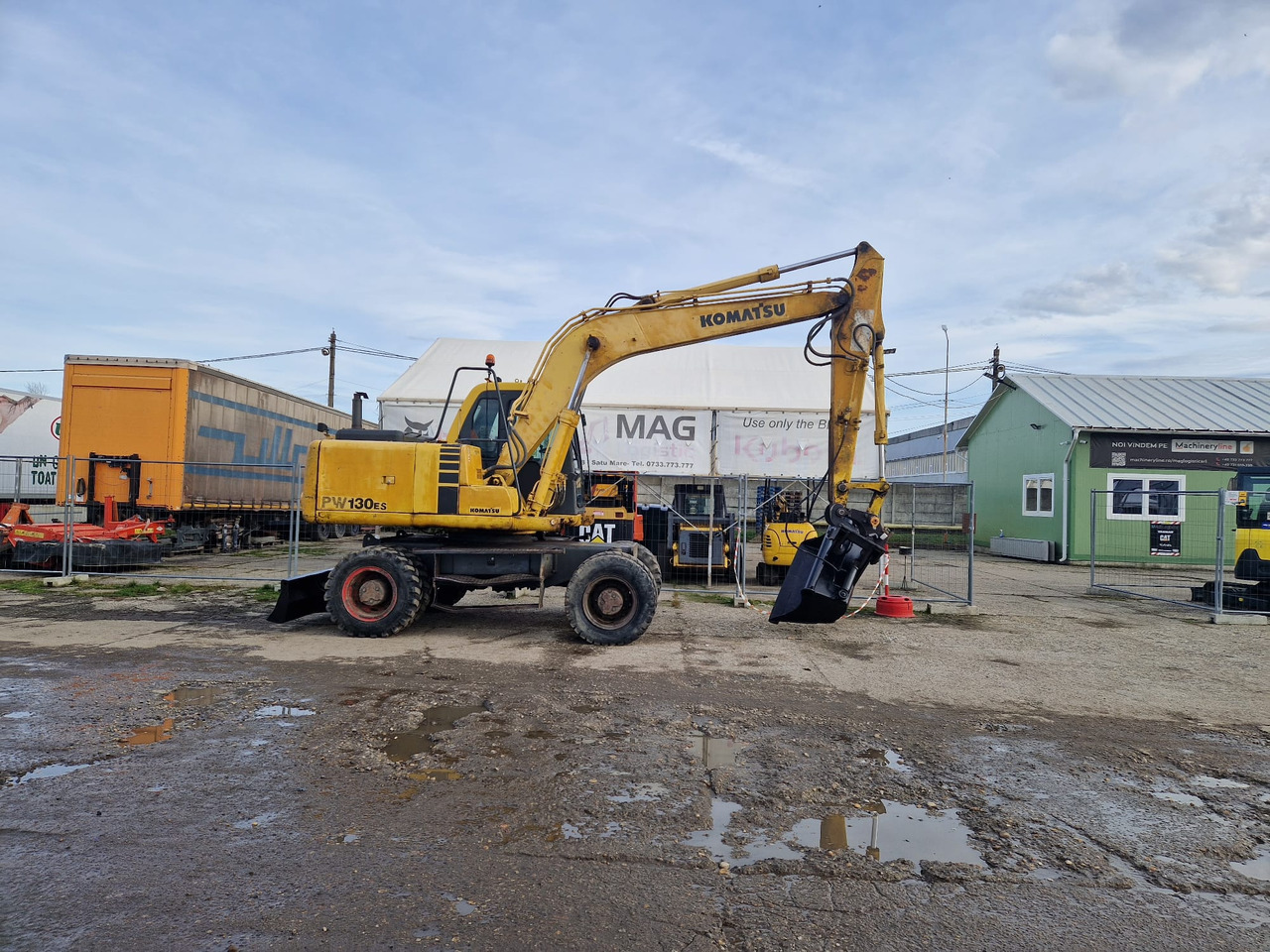 KOMATSU PW130 ES-6K - Ratinis ekskavatorius: foto 4 KOMATSU PW130 ES-6K - Ratinis ekskavatorius: foto 4