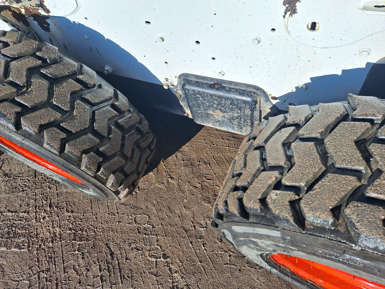 Bobcat S650 - Mini krautuvas: foto 4 Bobcat S650 - Mini krautuvas: foto 4