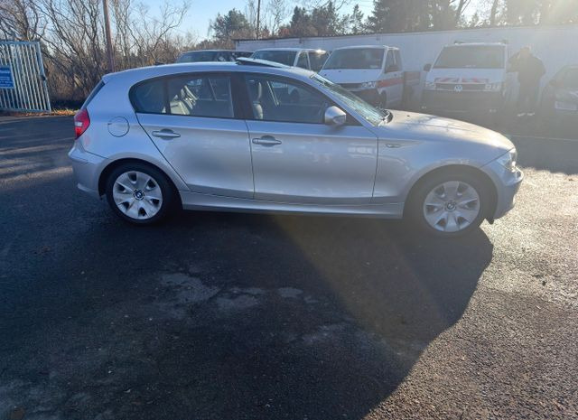 BMW 116i Limousine - Lengvasis automobilis: foto 5 BMW 116i Limousine - Lengvasis automobilis: foto 5