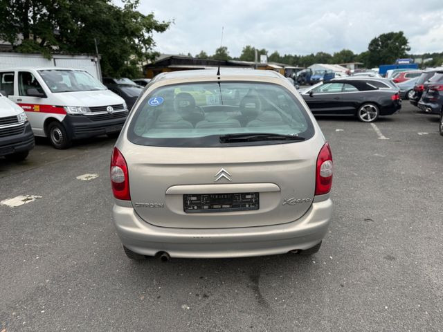 Citroën Xsara Picasso 1.8 16V Exclusive - Sedanas: foto 5 Citroën Xsara Picasso 1.8 16V Exclusive - Sedanas: foto 5